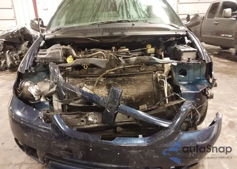 2005 Dodge Grand Caravan Sxt from USA, damaged, VIN 2D4GP44L05R117728